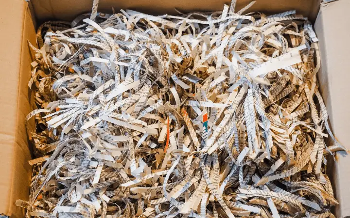 shredded paper for worm bedding
